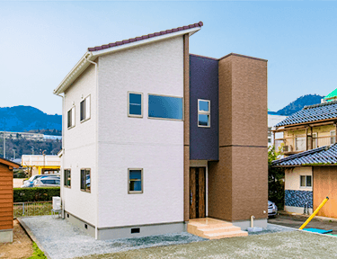 シンプルな生活動線を実現した大人かっこいい家
